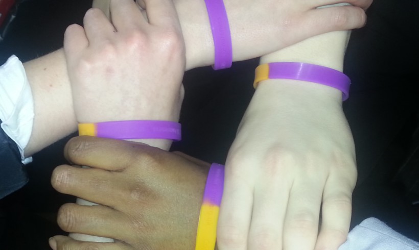 Students support self-injury awareness